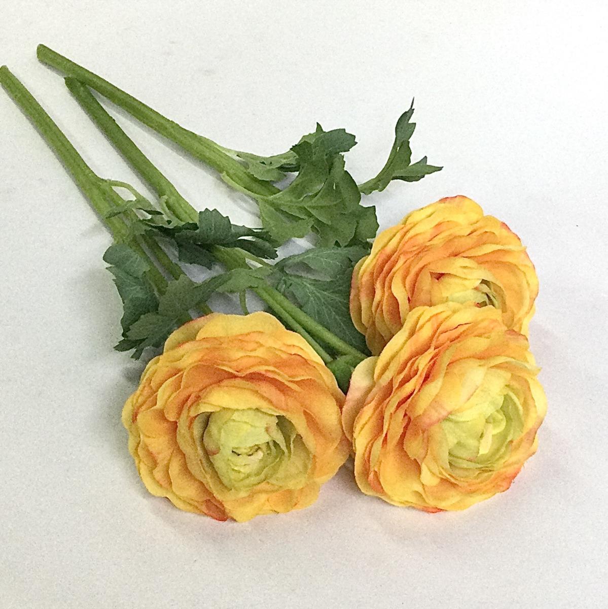 Ветка ранункулюса желтая 45см